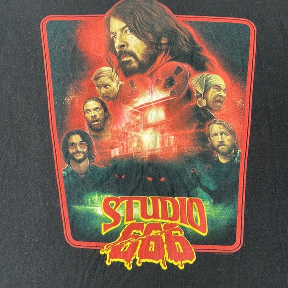 Foo Fighters Movie Stuido 666 Movie Tee Shirt Men’s XL - Picture 5 of 6